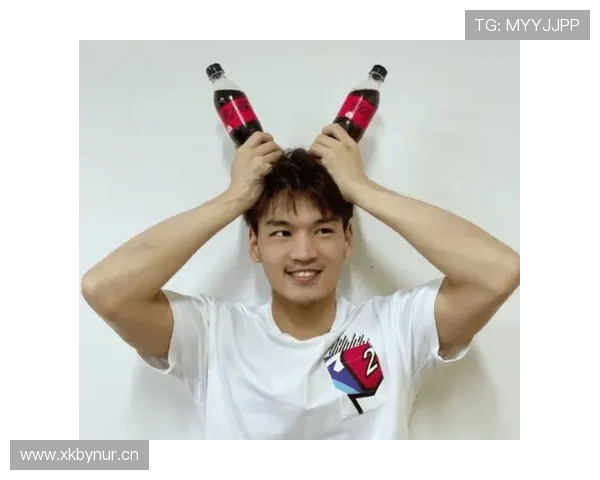 徐嘉余训练完直接去奢侈品店刷卡，这日子谁顶得住