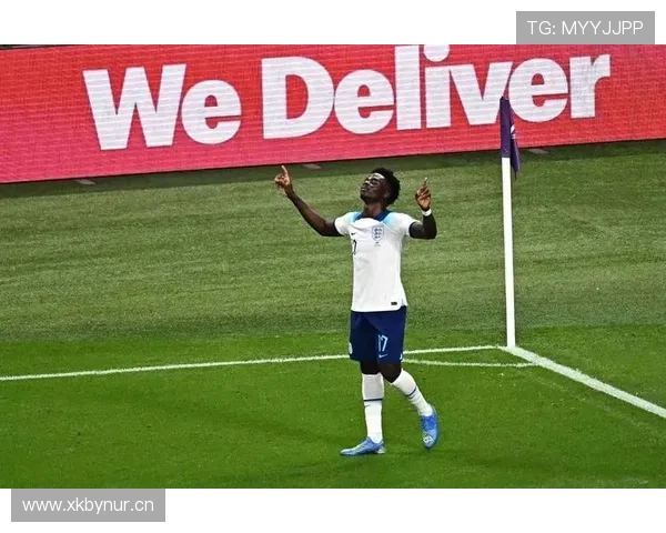 萨卡家冰箱里塞满蛋白粉，邻居以为他开健身房